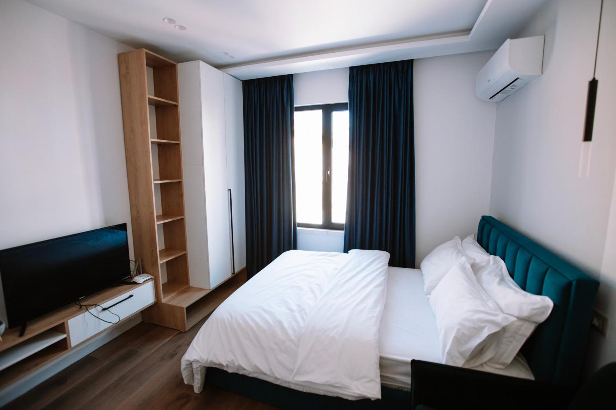 Barrikada Str Modern Apartments - The Nest Tiran Dış mekan fotoğraf